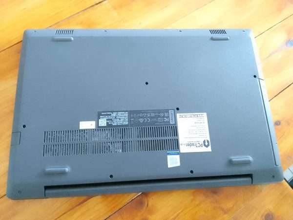 lenovo v130-15ikb core i3 7th gen(Refurbished 9.8/10) - Image 3