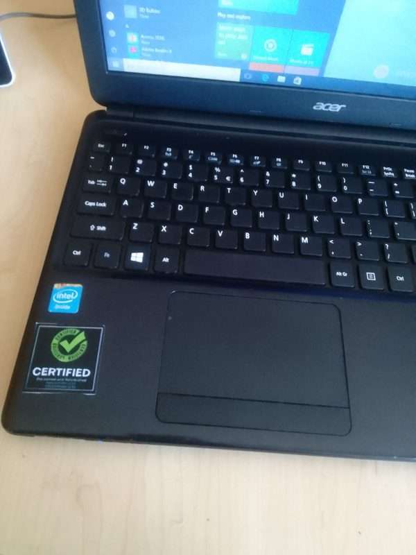 Acer Aspire E1 573, Celeron, 4gb Ram, 500GB HDD (Second hand 9.5/10) - Image 3