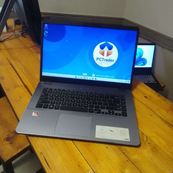 Asus VivoBook X505B, AMD A9, 4GB RAM, 500GB HDD, (second hand 9.5/10) - Image 2