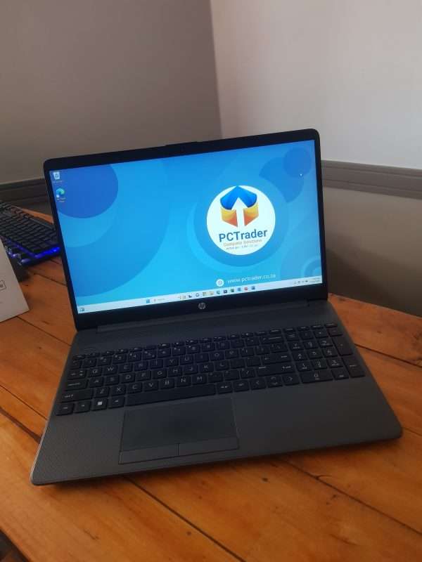 HP 250 G8 (Ryzen 5 5500U with Radeon graphics) 256gb ssd and 8gb ram (Second Hand score 9.8/10) - Image 2