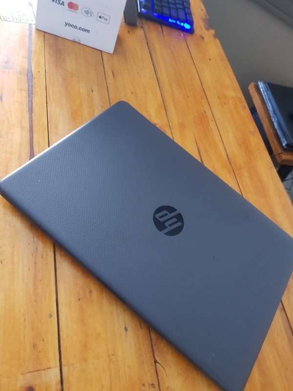 HP 250 G8 (Ryzen 5 5500U with Radeon graphics) 256gb ssd and 8gb ram (Second Hand score 9.8/10) - Image 4