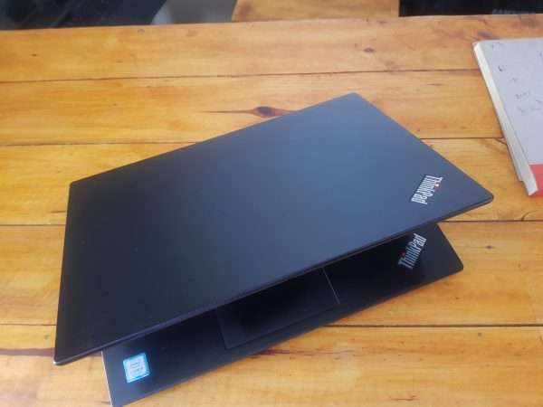 Lenovo Thinkpad X390 (Intel Core i5-8265u), 256gb and 8gb ram (Second Hand score 9.7/10) - Image 4