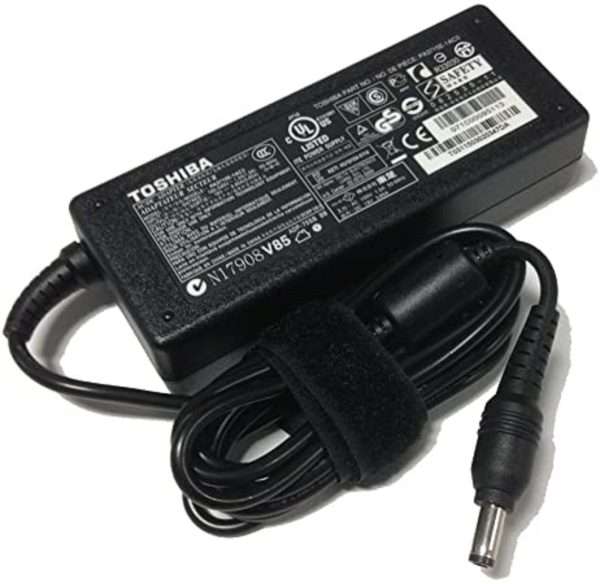 Toshiba Big Pin Charger Adapter-19V 3.9A, Output Voltage: 19 Volts, Input Voltage: 100