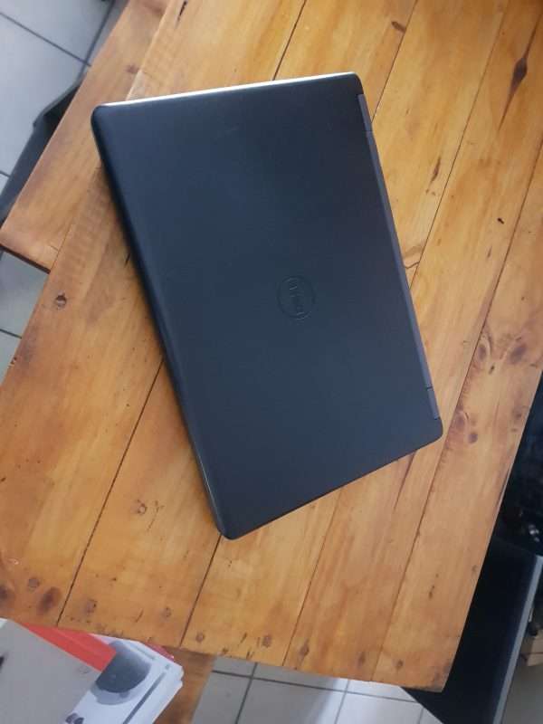 Dell Latitude E5450 - Core i7 5th gen, 8 GB ram, 256GB SSD (Second hand 9.5/10) - Image 4
