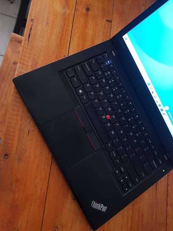 Lenovo Thinkpad T470 (Intel Core i5-7200u), 256gb and 8gb ram (Second Hand score 9.7/10) - Image 3