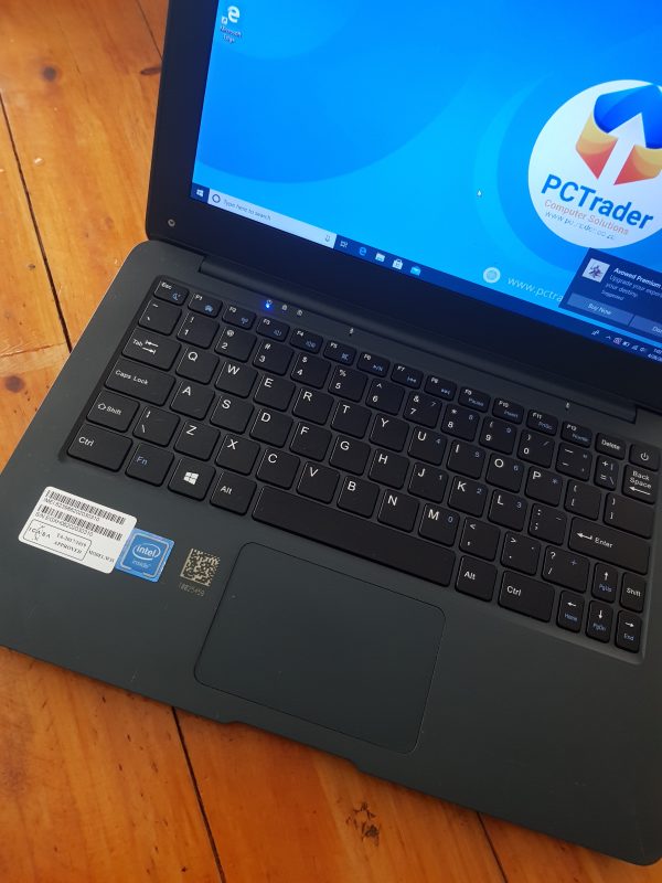 HP W3S, Intel Atom X5-Z8350, 4gb ram, 120gb SSD (Second Hand 8/10) - Image 3