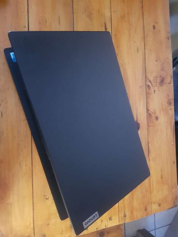 Lenovo V15-GL IJL, Intel Celeron, 256 GB SSD + 8 GB RAM (Refurbished 9.8/10) - Image 4