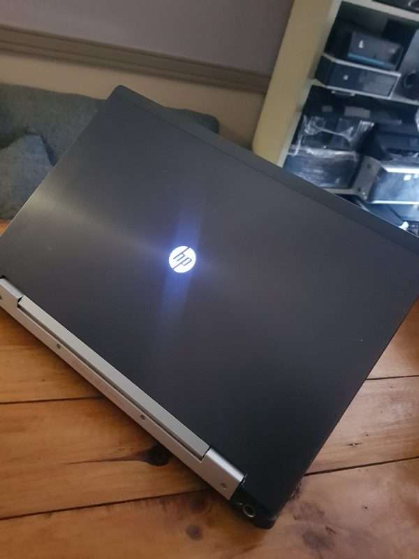 HP Elitebook 8570 workstation, 256GB SSD, 8GB, INTEL Core i7-3740QM with Nvidia Quadro (Second hand 9/10) - Image 4